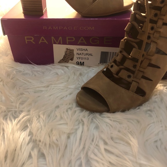 RAMPAGE Booties - Picture 2 of 5